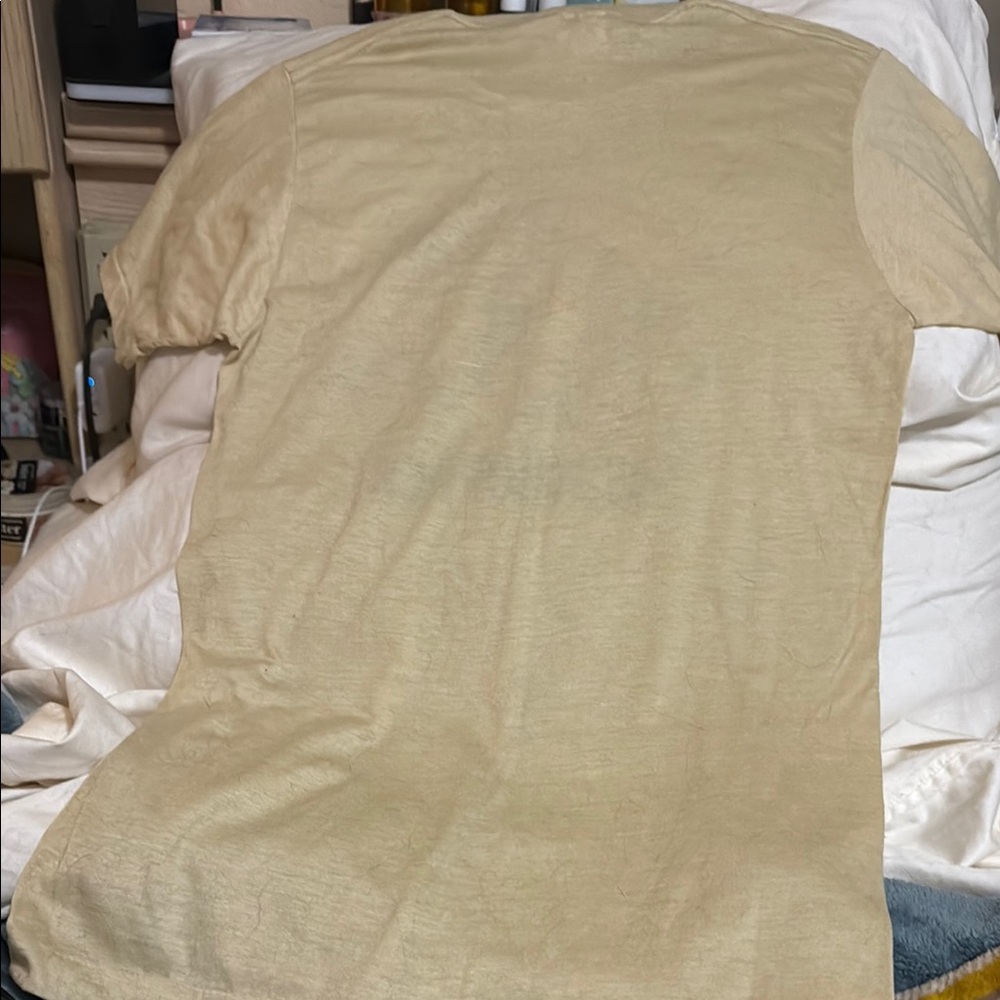 Vintage Graphic Tee - Shirt Cream with Multicolor Print - Picture 4 of 6